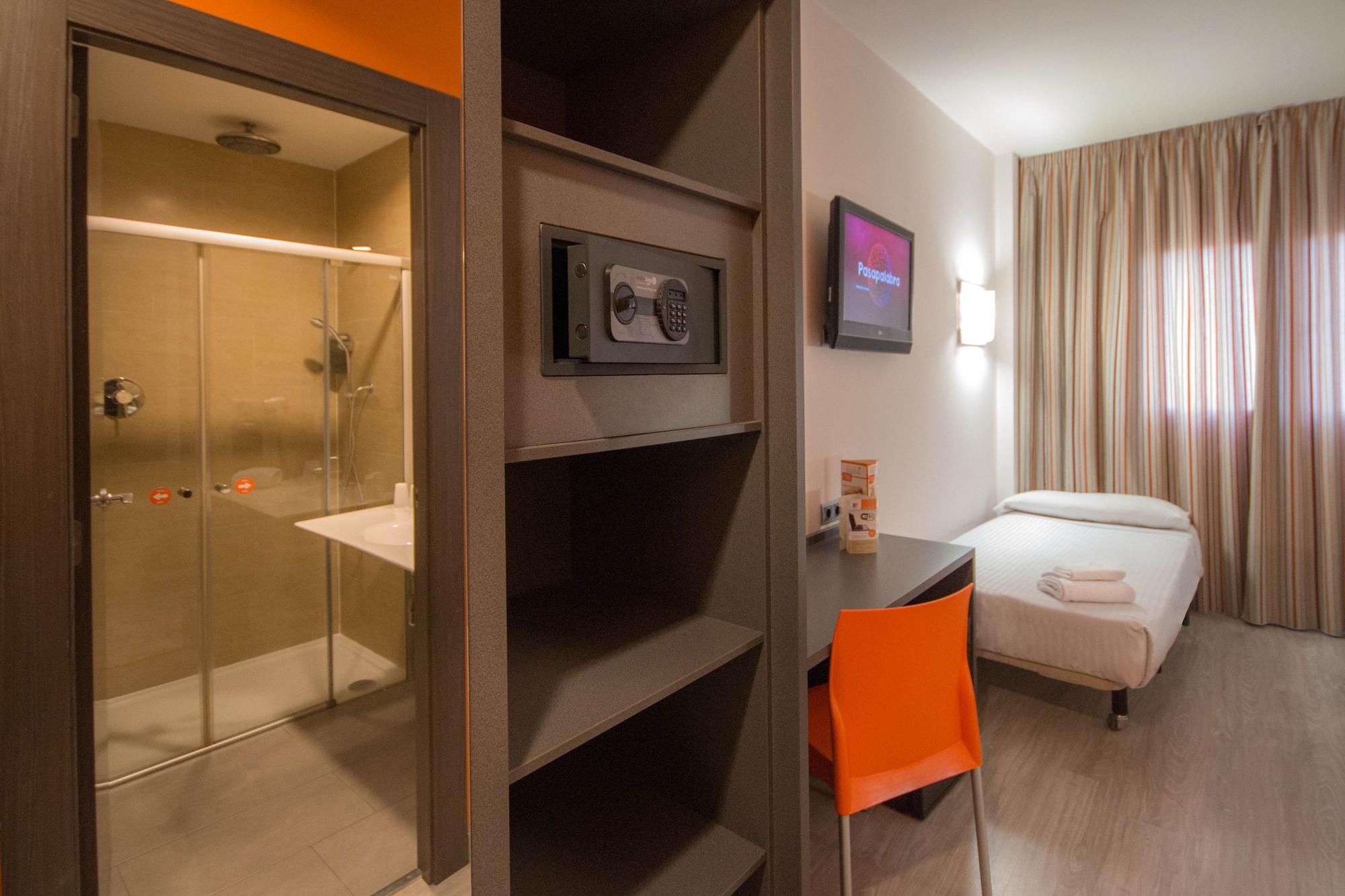 H2 Fuenlabrada Hotel Luaran gambar